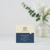 モダンプロフェッショナル2色でロゴを追加 スクエア名刺 (スタンド正面)