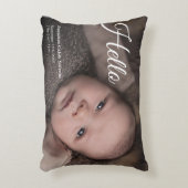 モダンベビー写真の誕生発表 アクセントクッション (正面(垂直))