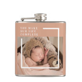モダンベビー写真 |あなたは私の人生を完全な贈り物にする フラスク (正面)