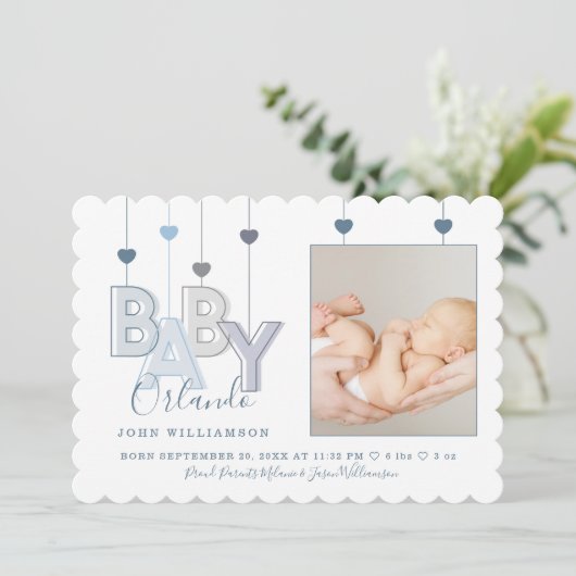 モダンベビー文字の生まれたばかりの男の赤ちゃん写真 案内状 (スタンド正面)