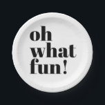 モダンホリデーミニマルおもしろいタイポグラフィ ペーパープレート<br><div class="desc">モダンHoliday Minimalistおもしろいタイポグラフィクリスマス紙プレート – あなたのモダンための完璧なミニマリストのtouchエレガントが、今年のおもしろいパーティー！</div>