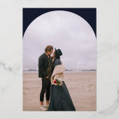 モダンボホアーチ2枚の写真の結婚式ネイビーブルー 箔招待状 (裏面)