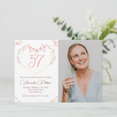 モダンボホーフローラルフォト57歳の誕生日招待状 招待状 (スタンド正面)