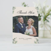 モダンボホ風ユーカリの葉と写真の結婚式 サンキューカード (スタンド正面)
