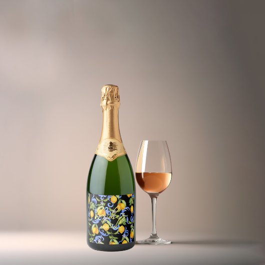 モダンマッチング ブライズメイド バチェロレッテパーティー | 逆 スパークリングワインラベル