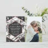 モダンマーブルローズゴールドトリム ヘキサゴン Save the Date 招待状 (スタンド正面)