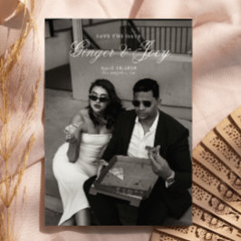 モダンミニマリストスクリプトウェディング セーブザデート 招待状