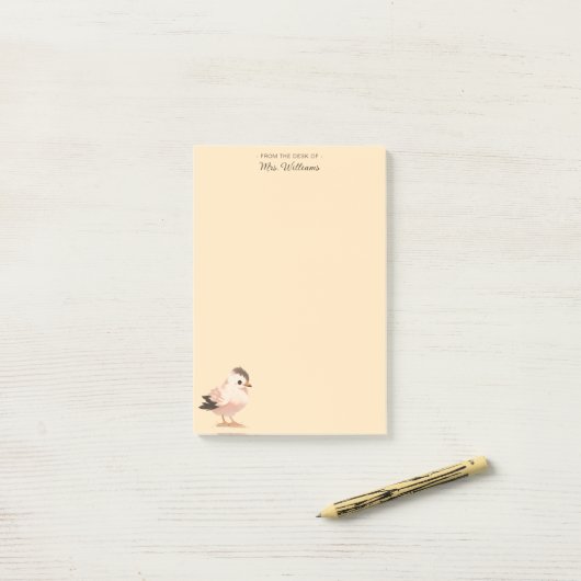 モダンミニマルかわいい鳥モノグラムスクリプトイエロー ポストイット (デスク上)