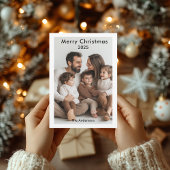 「モダンミニマルなメリー・クリスマス・ファミリー写真