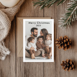 「モダンミニマルなメリー・クリスマス・ファミリー写真