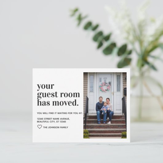 モダンミニマルタイポグラフィ客室写真の移動 案内ポストカード (スタンド正面)