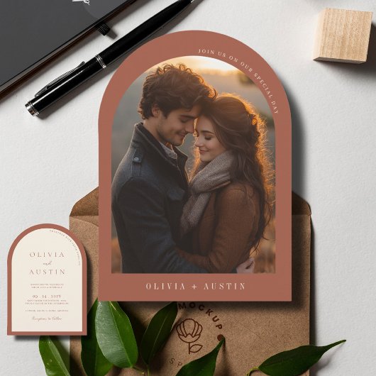 モダンミニマルテラコッタアーチフォトウェディング 招待状