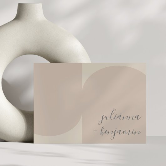 モダンミニマル幾何学赤面ベージュ結婚ズ 招待状