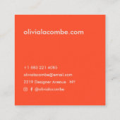 モダンミニマル　プレーンシンプルエレガント　ベージュオレンジ スクエア名刺 (裏面)