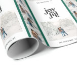 モダンミニマルGreenシック数々の photo christmas ラッピングペーパー<br><div class="desc">幾何学的モダン楽しいタイポグラフィ数々の写真の緑と白のクリスマスのギフトラップ。ミニマルエレガントモダングラフィックデザインホリデーコレクションの一部。</div>