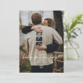 モダンミニマルScript Photo Pregnancy 案内状 (スタンド正面)