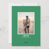 モダンメリー明るいピンクと緑のストライプ シーズンカード (裏面)