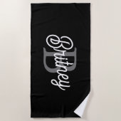 モダンモノグエレガントラム名ブラックグレースクリプト ビーチタオル (正面)