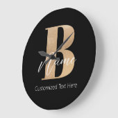 モダンモノグラムのイニシャルB名パーソナライズされた ラージ壁時計 (傾斜)