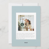 モダンラグジュアリー フォント ブルー ファミリー フォト ホリデー カード (裏面)