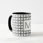 モダンラタン柄のシックな黒のイニシャルモノグラム マグカップ (正面左)
