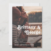 モダンレトロカジュアルレタリング暗結婚色 招待状 (正面)