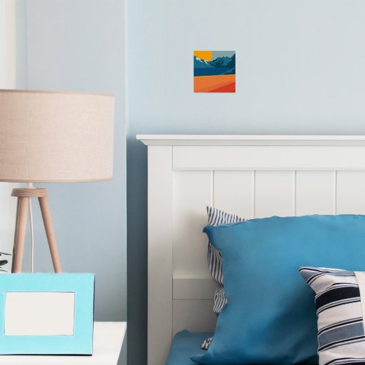 モダンレトロマウンテンランドスケープ鮮やか – 赤と 箔ポスター (インサイチュ (寝室))