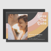 モダンレトロレインボーダーク水平保存日付 マグネット招待状 (正面/裏面)