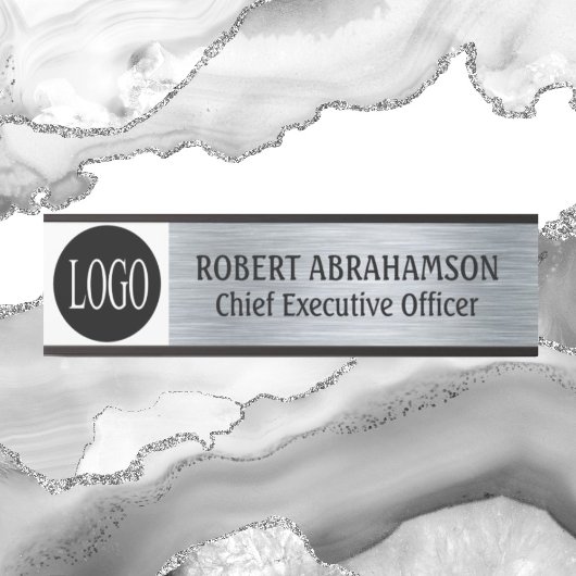 モダンロゴの扉のサインを見る サインプレート