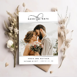 モダンロマンティックでミニマルなエレガントな結婚式の写真 セーブザデート