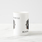 モダンヴィンテージブラックキャットオールド紙カスタム引用文 ボーンチャイナマグカップ (正面)