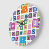 モダン中世紀のカラフル正方形パターン ラージ壁時計 (傾斜)