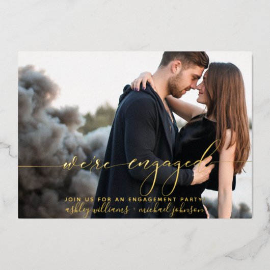 モダン写真の婚約した婚約パーティ 箔招待状 (正面)
