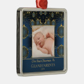 モダン初めてのクリスマスの青パターン メタルオーナメント (右)