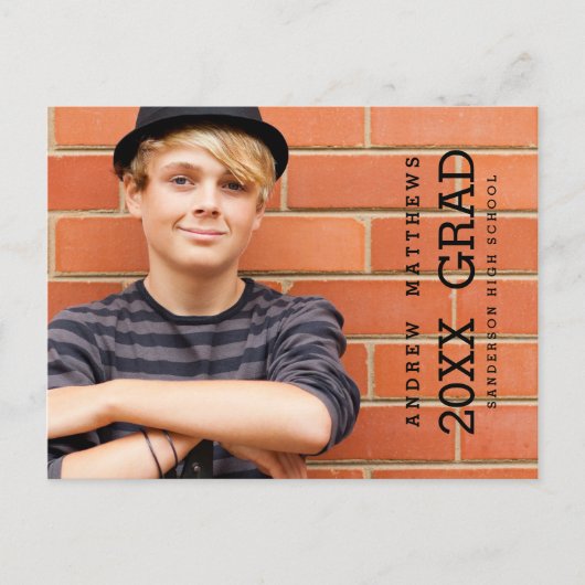 モダン卒業はっきりした党招待状 インビテーションポストカード (正面)