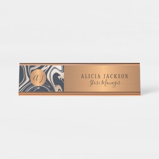 モダン大理石パターン黒バラ金ゴールドモノグラムの デスクネームプレート (正面)