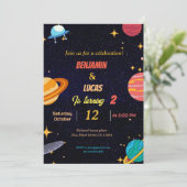 モダン宇宙ツインズ男の子の誕生日パーティーの招待 招待状 (スタンド正面)