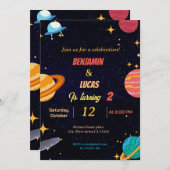 モダン宇宙ツインズ男の子の誕生日パーティーの招待 招待状 (正面/裏面)