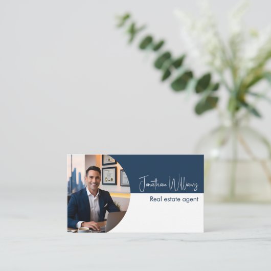 モダン実在地エージェント丸い写真の青い白い丸 名刺 (スタンド正面)