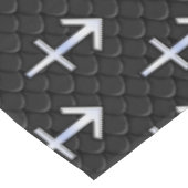 モダン射手座〔占星術の〕十二宮図サイン入りスネークスキン テーブルクロス (アングル)