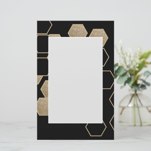 モダン幾何六角ブラックおよび金ゴールドパーティー 便箋 (スタンド正面)