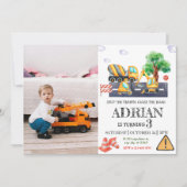 モダン建築誕生日写真 招待状 (正面)