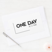 モダン引用文:1日ずつ 長方形シール (封筒)