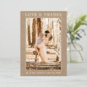 モダン感謝していシンプルラヴ結婚の写真Kraft サンキューカード (スタンド正面)