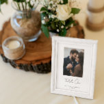 モダン手書きスクリプカスタムトの写真結婚 テーブルナンバー<br><div class="desc">各テーブルの写真を使用して表お気に入りの番号に個性を追加。各カスタマイズ画と考えお客さまのまわりにの様子は、テーブルに座る瞬間の会話の始まり、参加者の皆さん。カスタマイズ可能な手書きスクリプトを搭載。新郎新婦の名前と日付でパーソナライズ結婚する。</div>