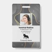 モダン抽象会社員ID | シルバーグレー バッジ (正面)