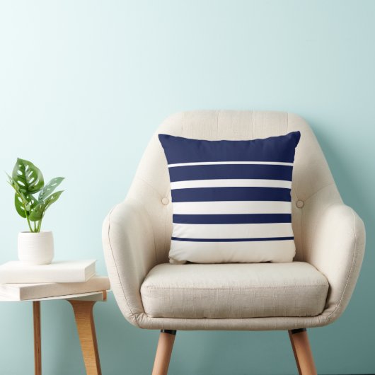 モダン抽象芸術ネイビーブルー&ホワイトストライプの クッション (椅子)