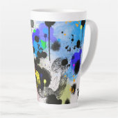 モダン抽象芸術絵を描（ばちゃばちゃ）跳ねる カフェラテマグ (右アングル)