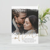 モダン救日の写真金ゴールドと白 招待状 (スタンド正面)