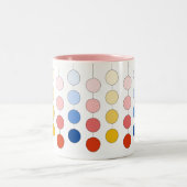 モダン数々のぶら下がった輪 ツートーンマグカップ (中央)